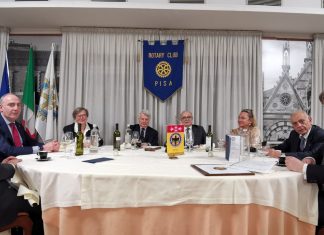 Ferruccio De Bortoli al Rotary Club Pisa