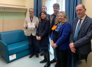Dieci nuove poltrone per l’hospice di Pisa donate dai Rotary dell’Area Tirrenica 2